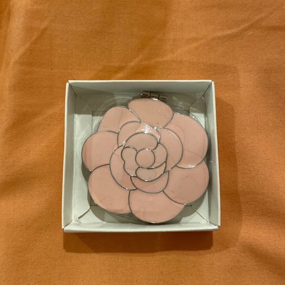 Nordstrom Other - NWOT Nordstrom compact mirror